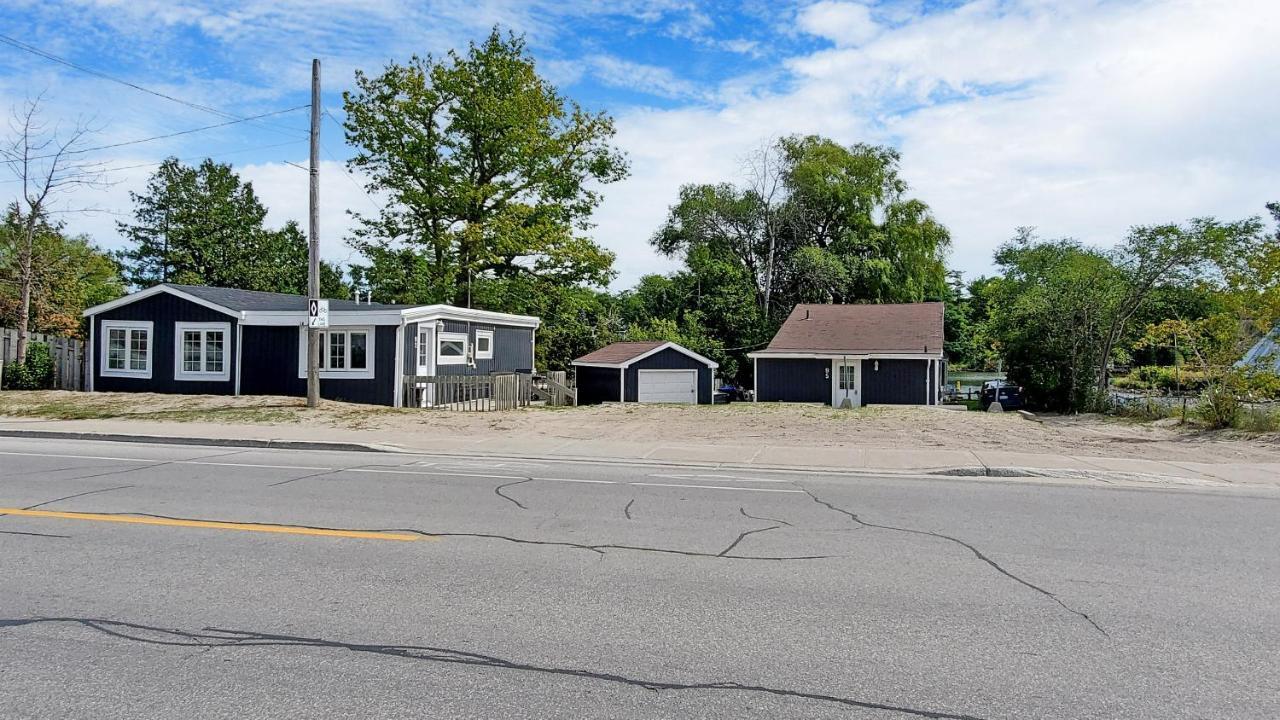 Main Beach River Retreat - Wasaga Beach 1 - Main Strip - 93 Mosley St Eksteriør bilde