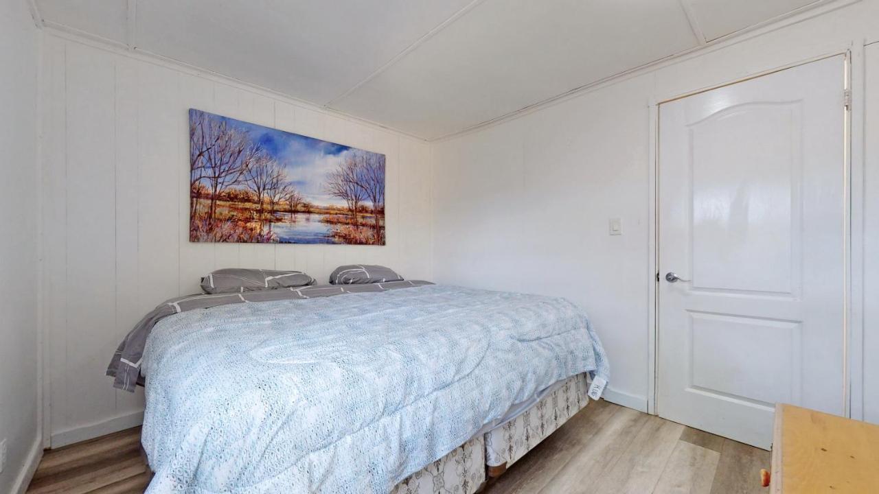 Main Beach River Retreat - Wasaga Beach 1 - Main Strip - 93 Mosley St Eksteriør bilde